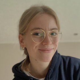 Foto von Technikantin