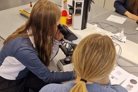 Technikantinnen zu Besuch an der Hochschule Hannover