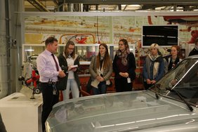 Technikantinnen zu Besuch bei der Volkswagen AG