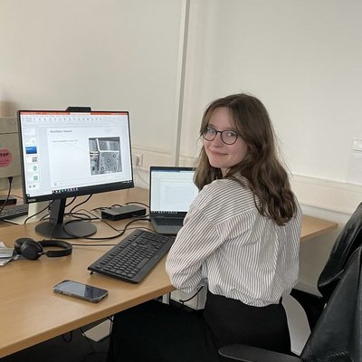 Technikantin Lena